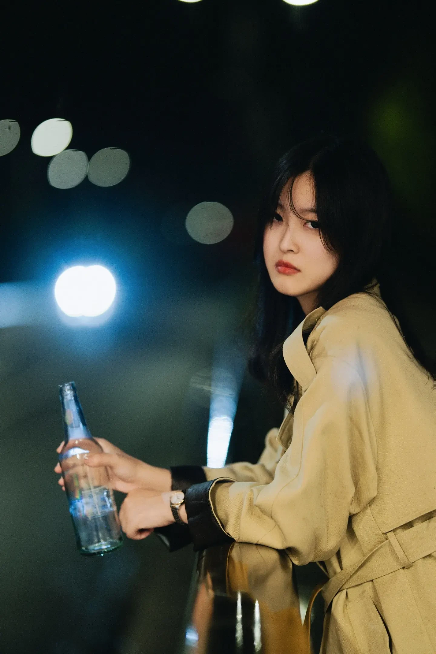 从荧幕里出来的女主角。拍摄地点：临沭南路